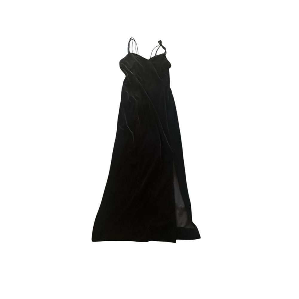 Elegant Black Velvet Gown